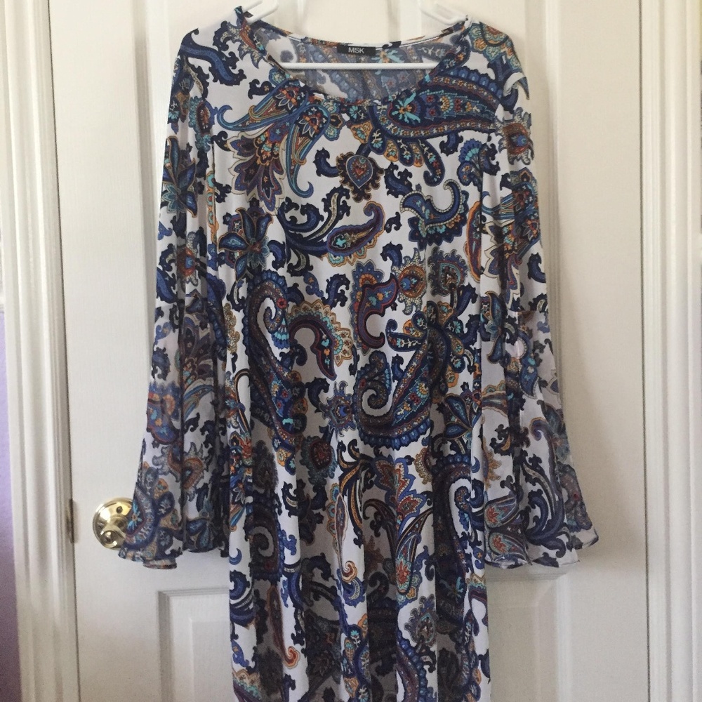 MSK Paisley Bell-Sleeved Dress